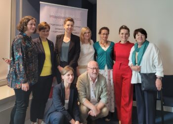 Relacja z konferencji „Nowoczesne podejście do leczenia i opieki nad osobą żyjącą z demencją w Polsce”